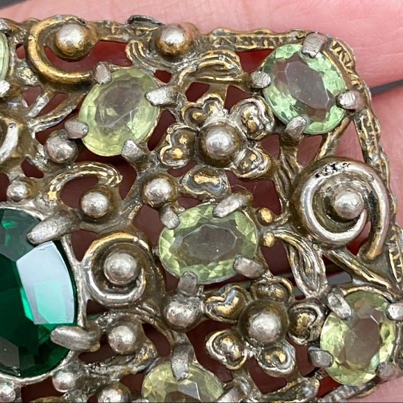 Unique Vintage Austro-Hungarian? Peridot Emerald Green Ornate Flower Brooch - Picture 9 of 12